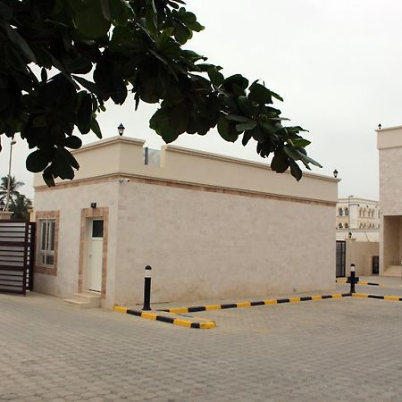 Апартаменты Al Noor Plaza Салала Экстерьер фото