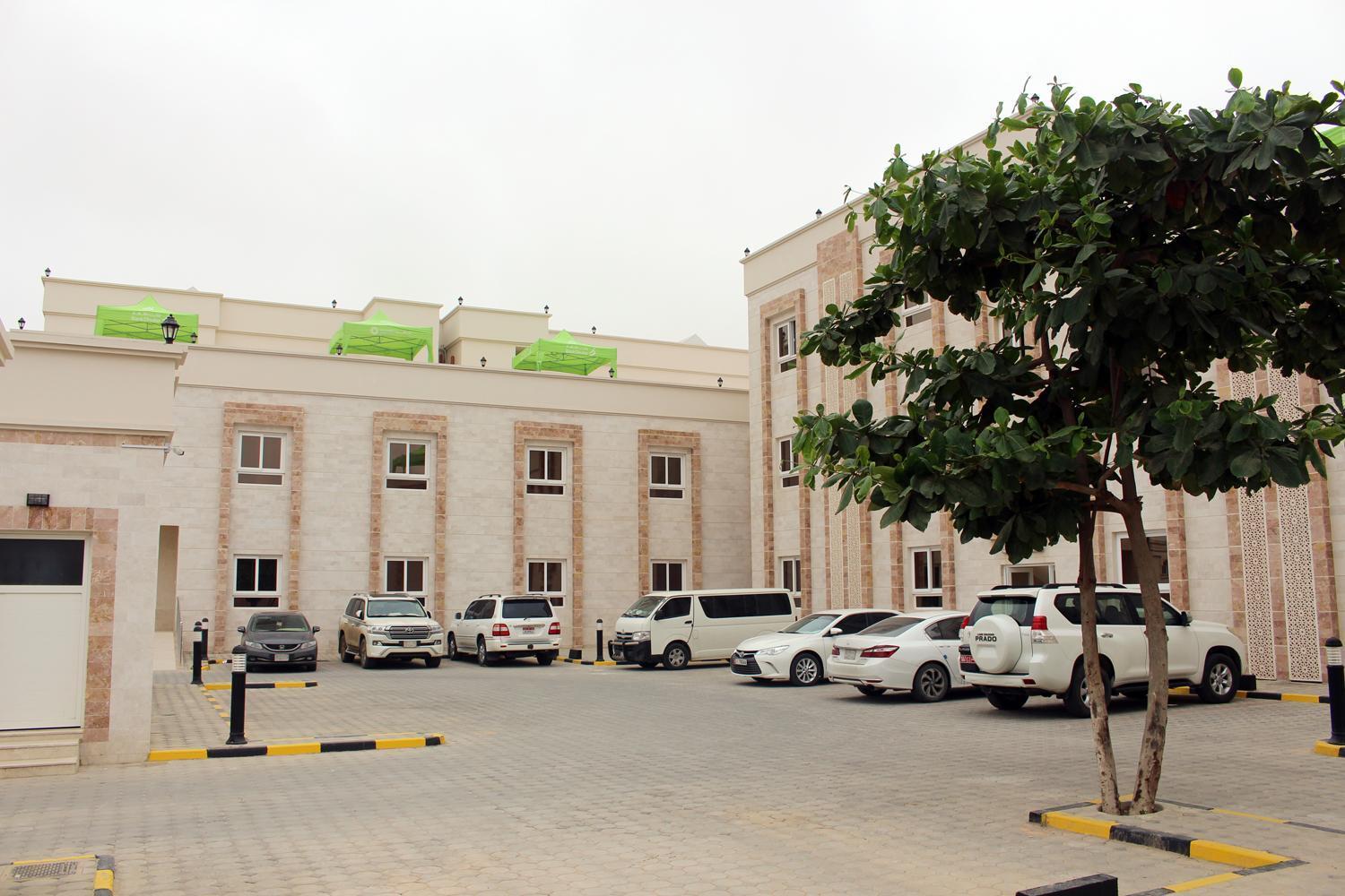 Апартаменты Al Noor Plaza Салала Экстерьер фото